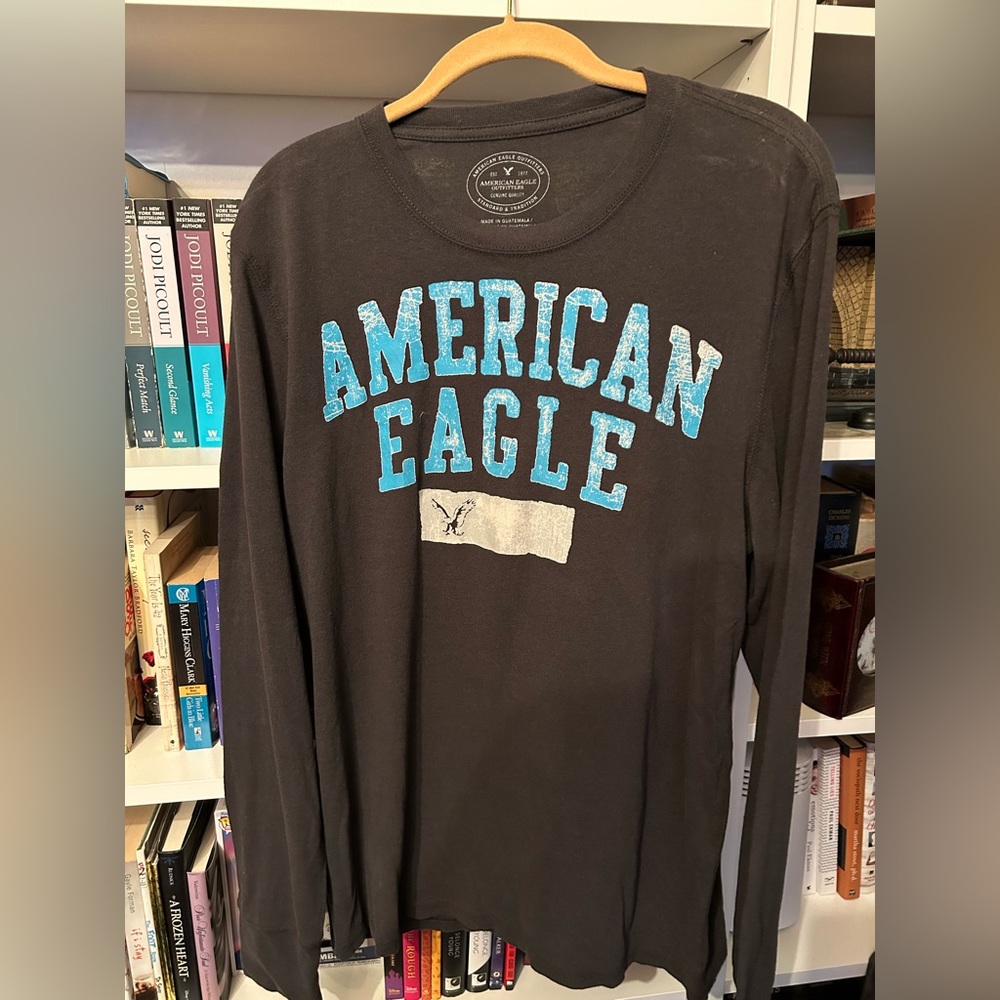American Eagle Athletic Fit Black Long Sleeve